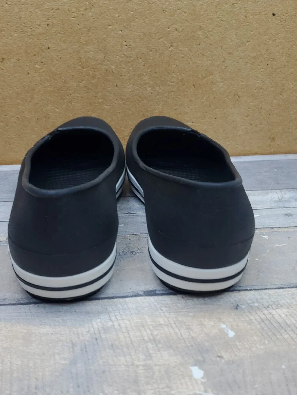 CROCS Navy and White Crocband Ballerina Flats Size W 6